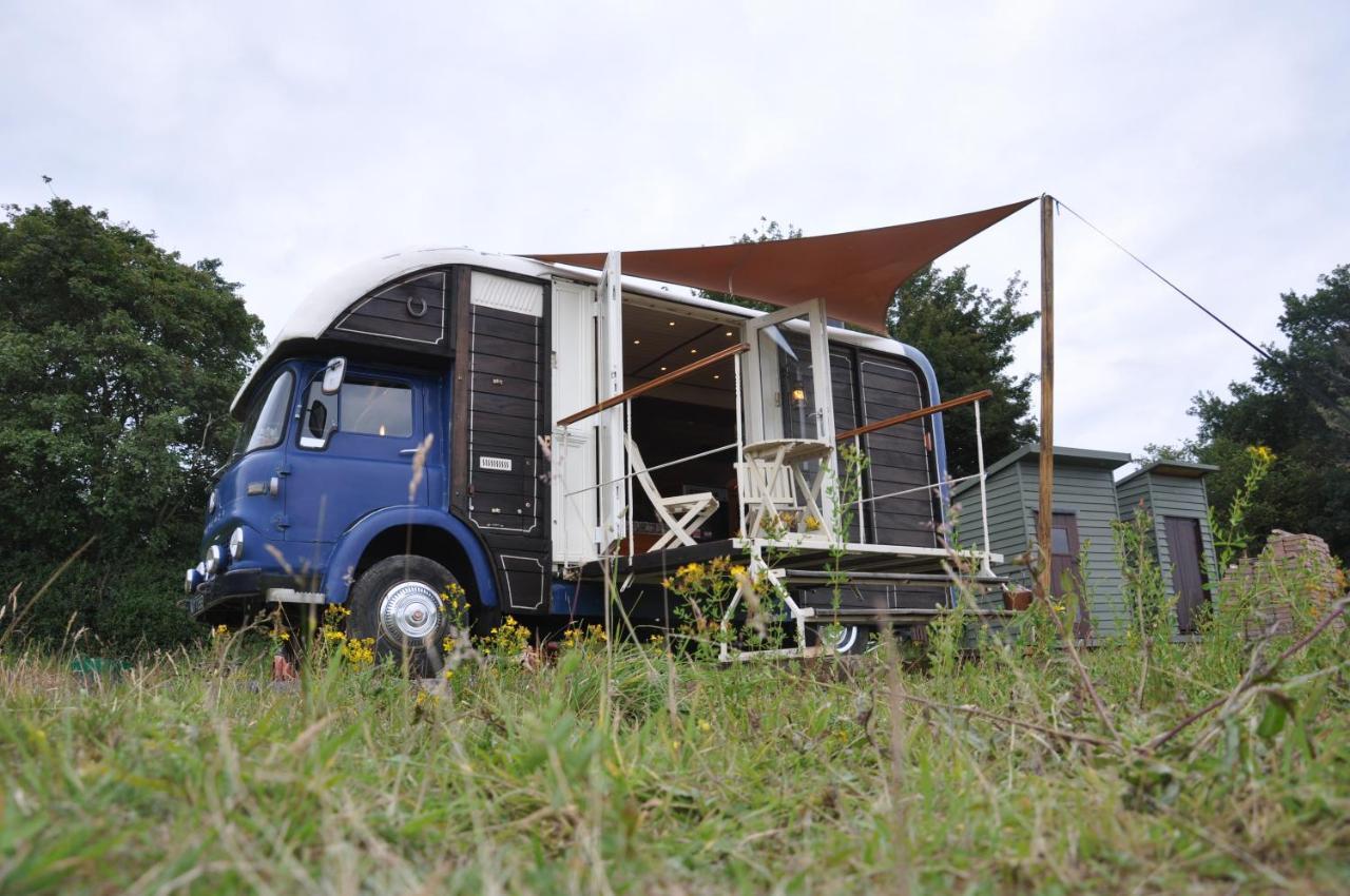 Get Away Hide Away Villa Dereham Exteriör bild