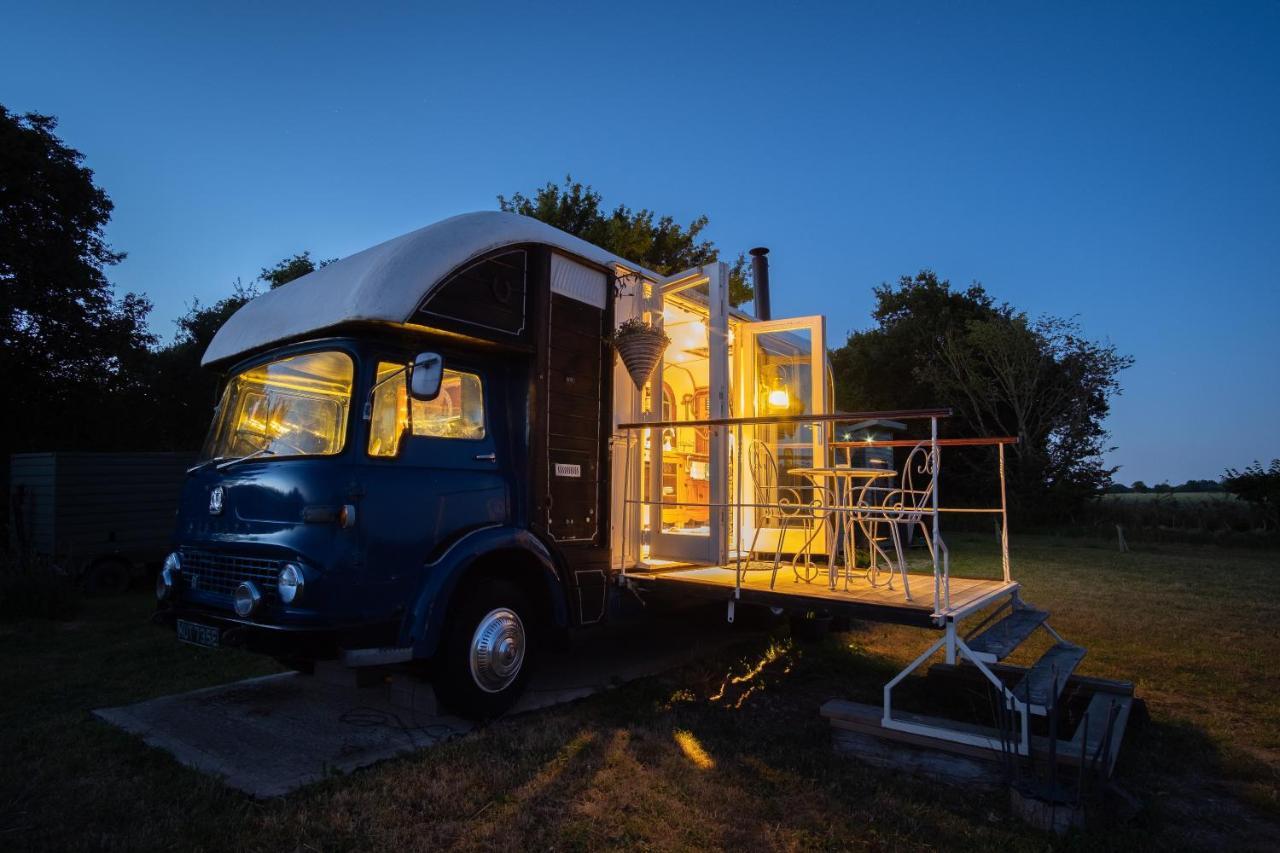 Get Away Hide Away Villa Dereham Exteriör bild